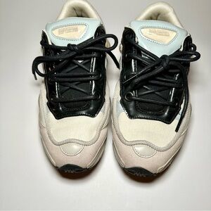 RAF Simons Adidas + Ozweego 3 Cream / White Low Cut Sneakers women’s 7 men’s 5
